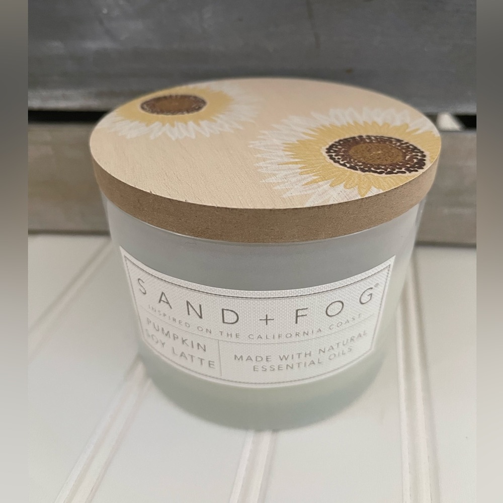 SAND+FOG Pumpkin Soy Latte